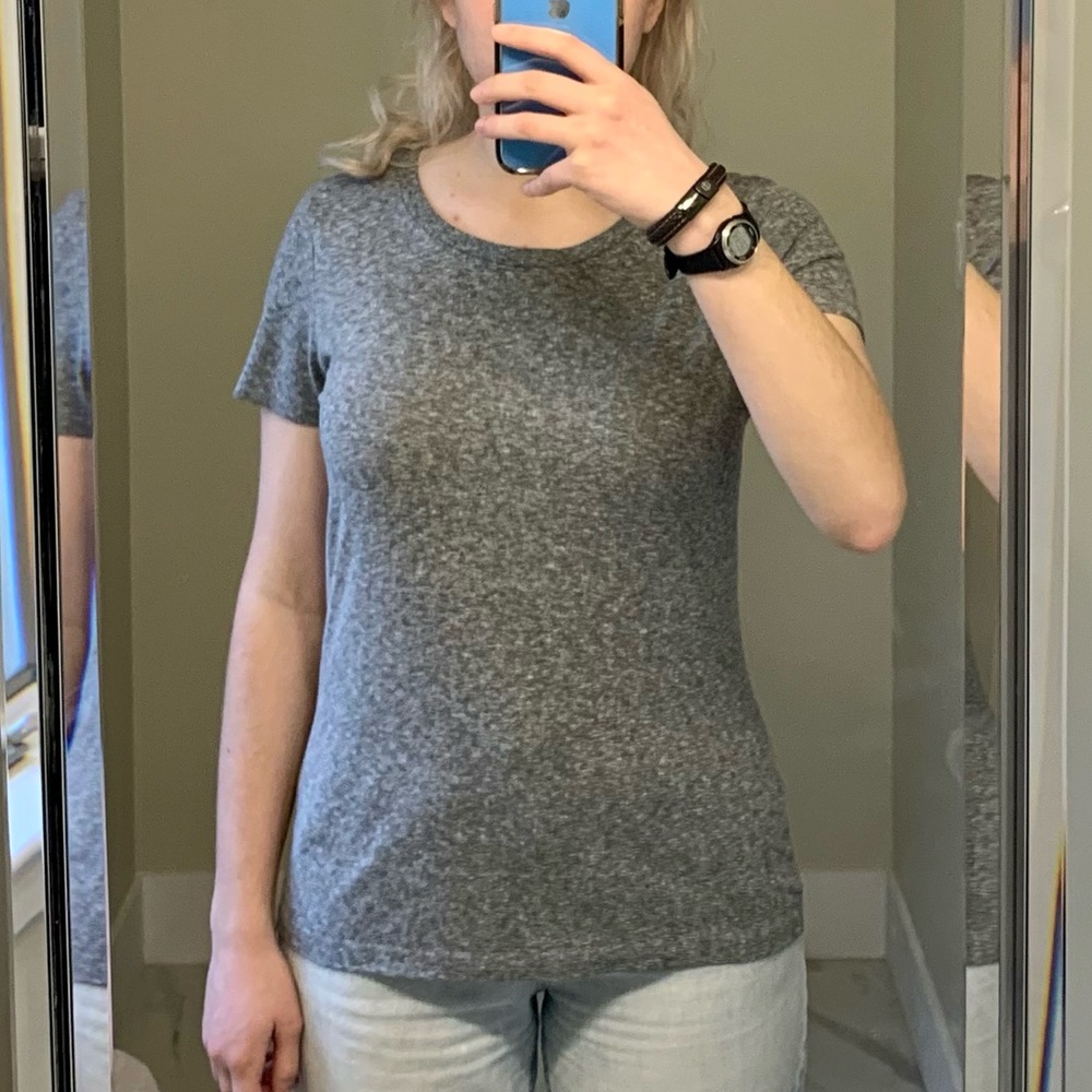 Mossimo Supply Co. Heathered Gray T-shirt, Medium